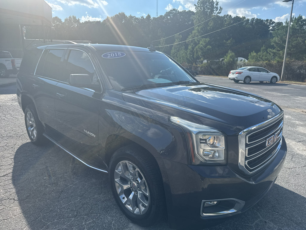Used 2018 GMC Yukon SLE w/ SLE Value Package RWD image 3