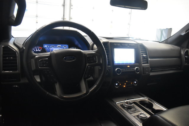 Used 2020 Ford Expedition Max XLT w/ Equipment Group 202A AWD/4WD image 23