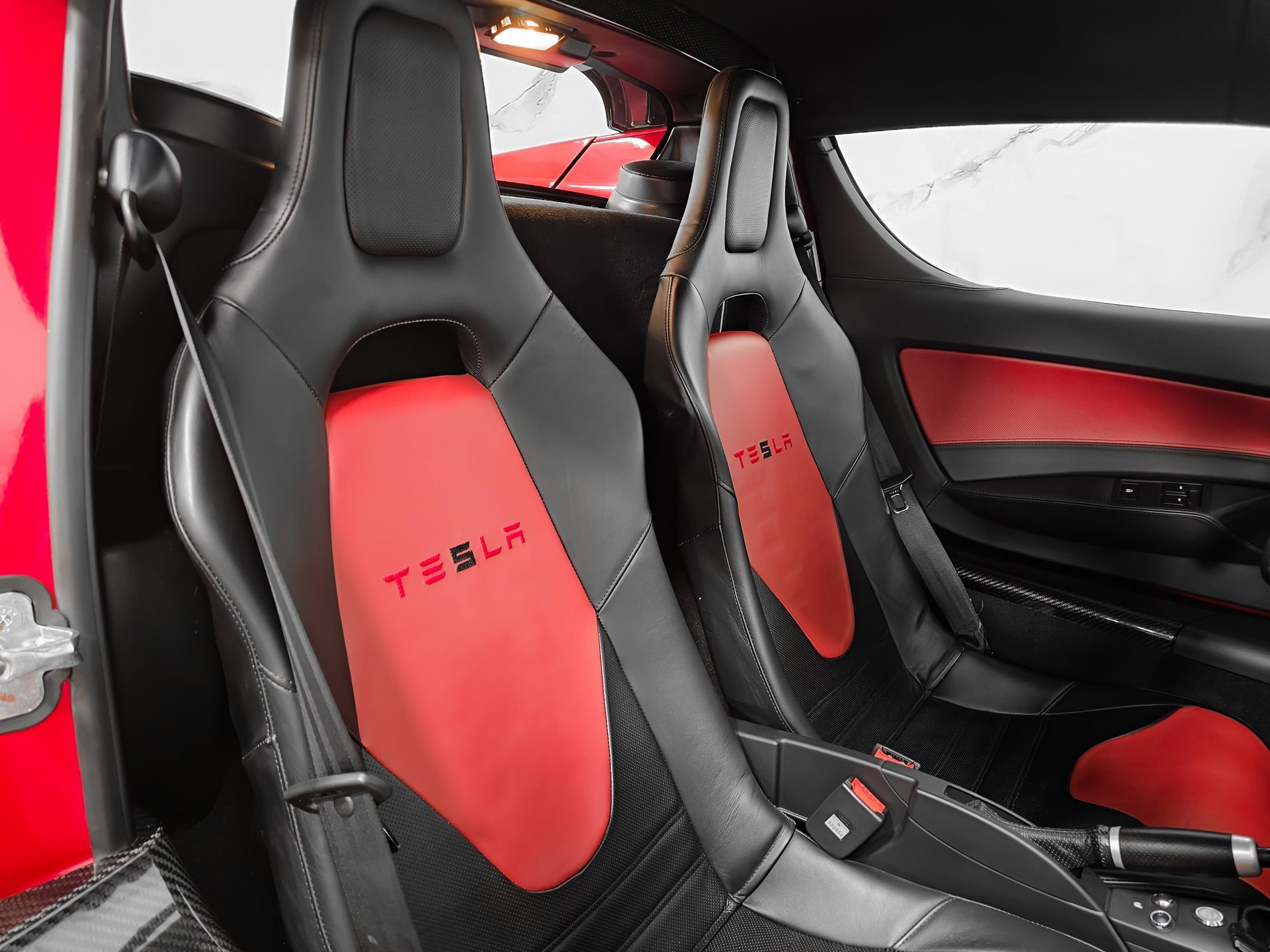 Used 2010 Tesla Roadster Sport image 20