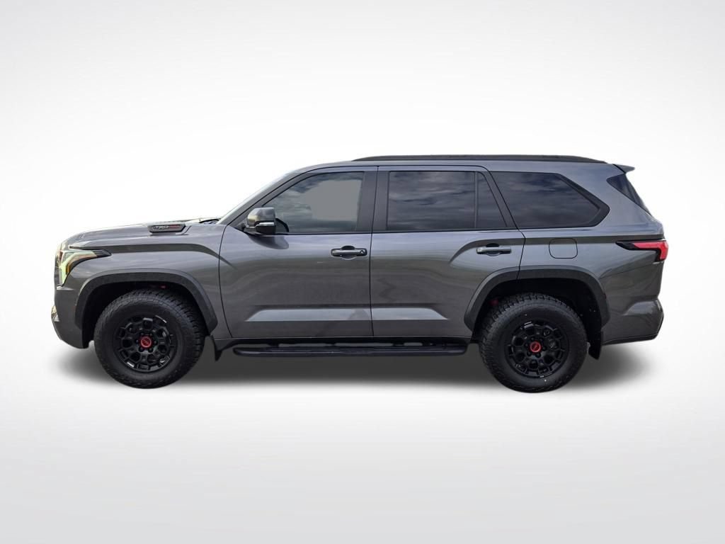 Used 2024 Toyota Sequoia TRD Pro AWD/4WD image 8