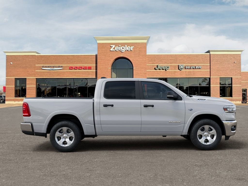 New 2026 RAM 1500 4x4 Crew Cab image 21