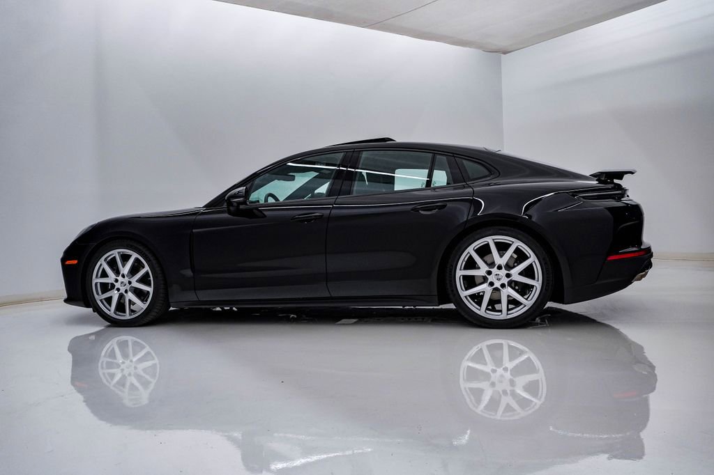 New 2026 Porsche Panamera 4 AWD/4WD image 2
