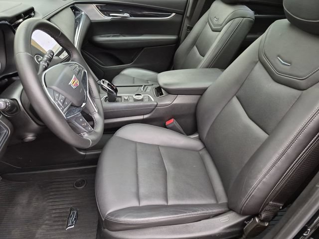 Certified 2023 Cadillac XT5 Premium Luxury w/ LPO, Floor Liner Package AWD/4WD image 21