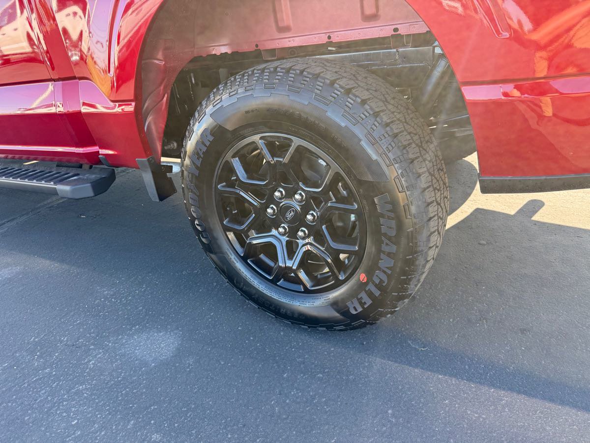 New 2025 Ford F150 XLT image 10