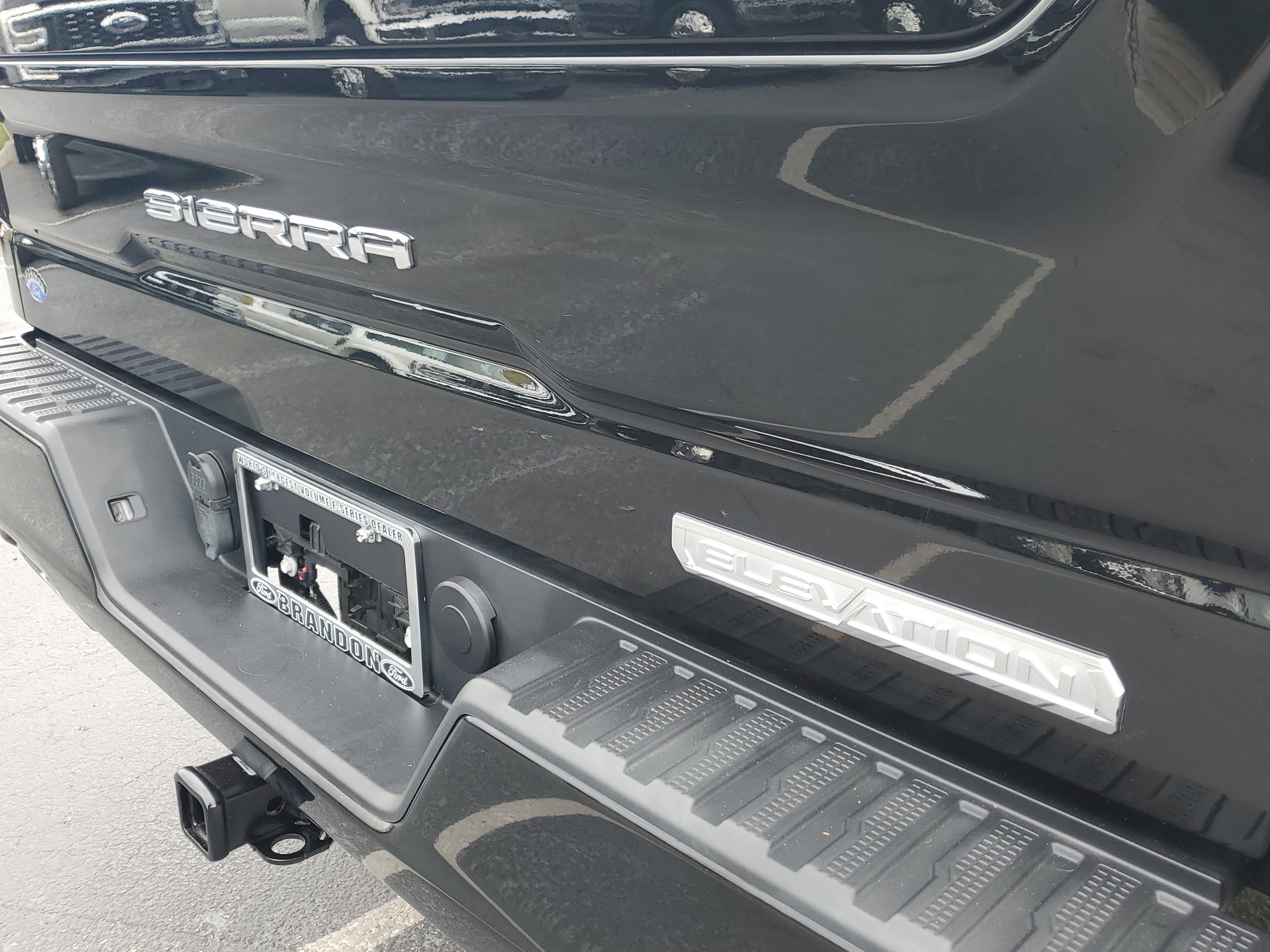 Used 2023 GMC Sierra 1500 Elevation image 9