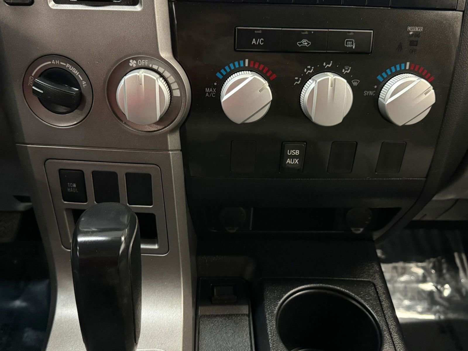 Used 2012 Toyota Tundra 4x4 Double Cab w/ TRD Off-Road Pkg image 36