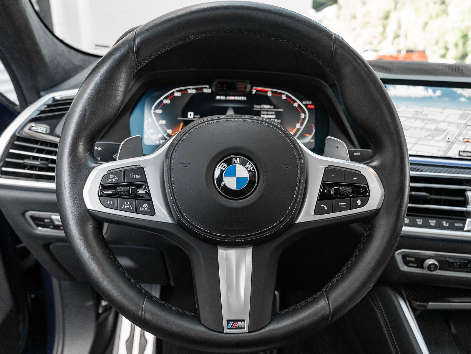 Used 2022 BMW X6 M50i w/ Executive Package AWD/4WD image 17