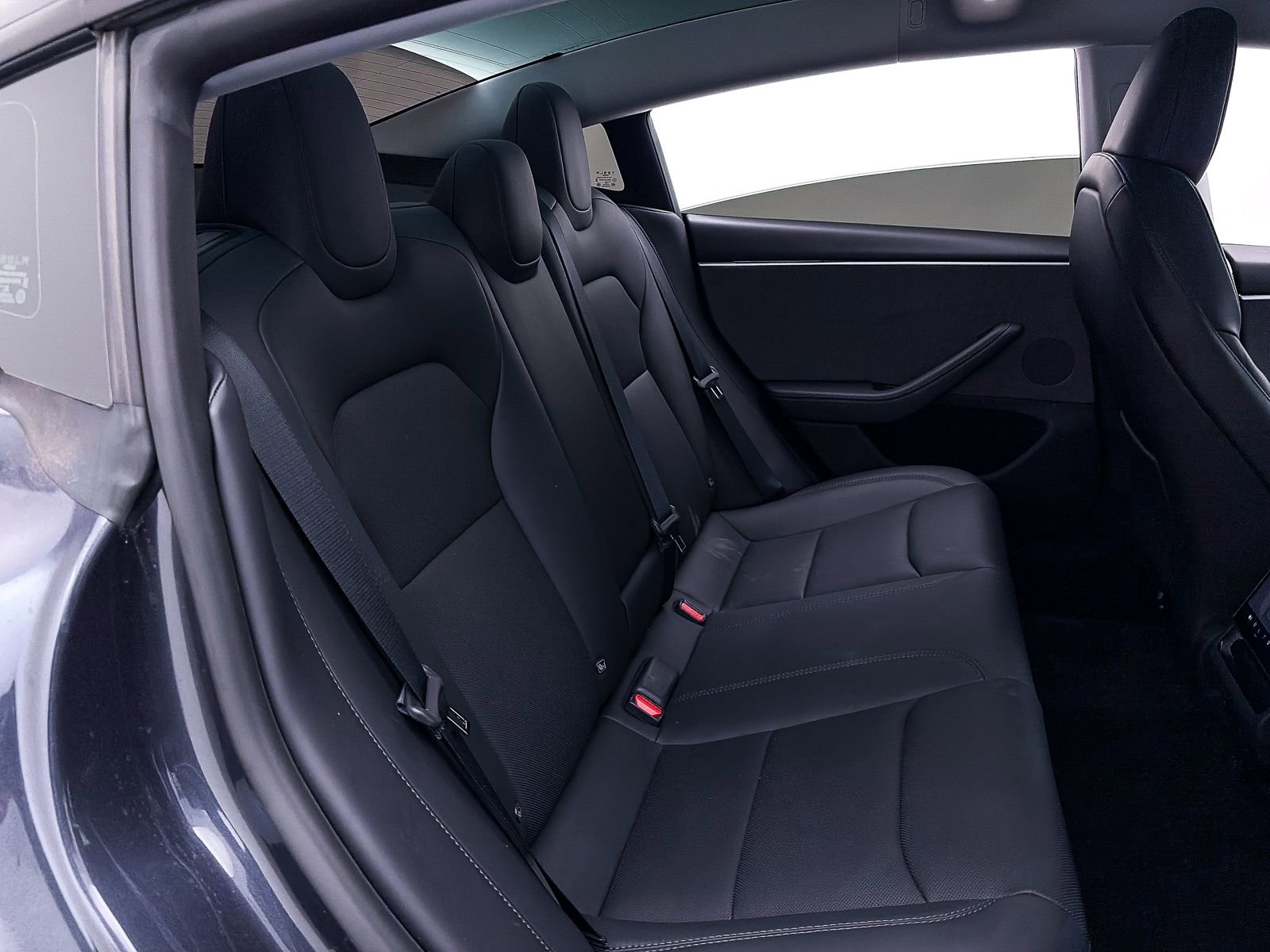 Used 2024 Tesla Model 3 Standard Range image 32