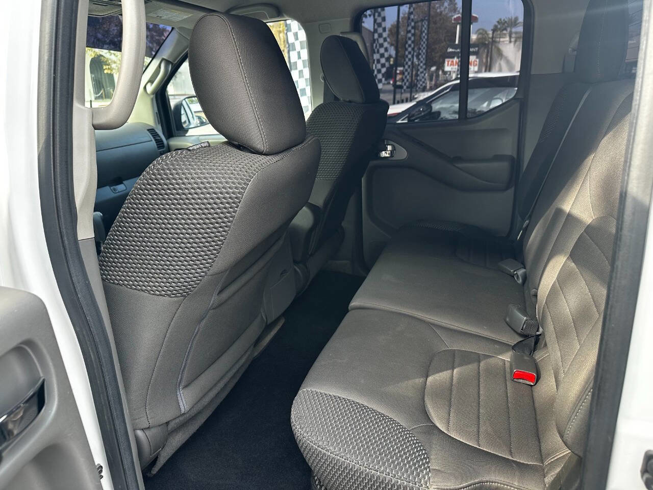 Used 2012 Nissan Frontier SV w/ Sport Appearance Pkg image 30