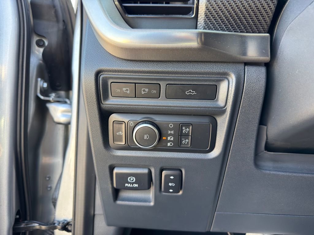 Used 2022 Ford F150 Raptor w/ Equipment Group 801A High AWD/4WD image 26
