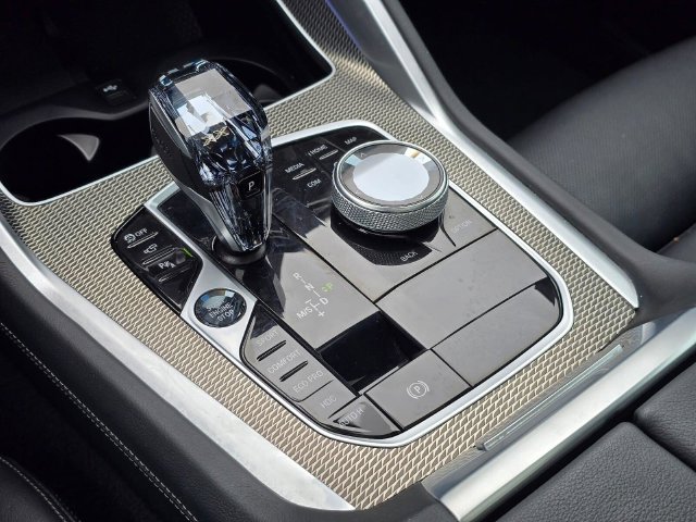 Used 2022 BMW X6 xDrive40i AWD/4WD image 30