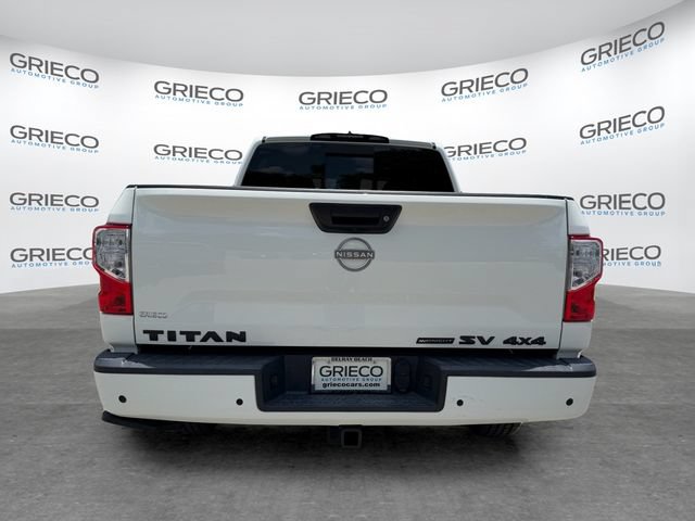 Used 2024 Nissan Titan SV w/ SV Convenience Package AWD/4WD image 6
