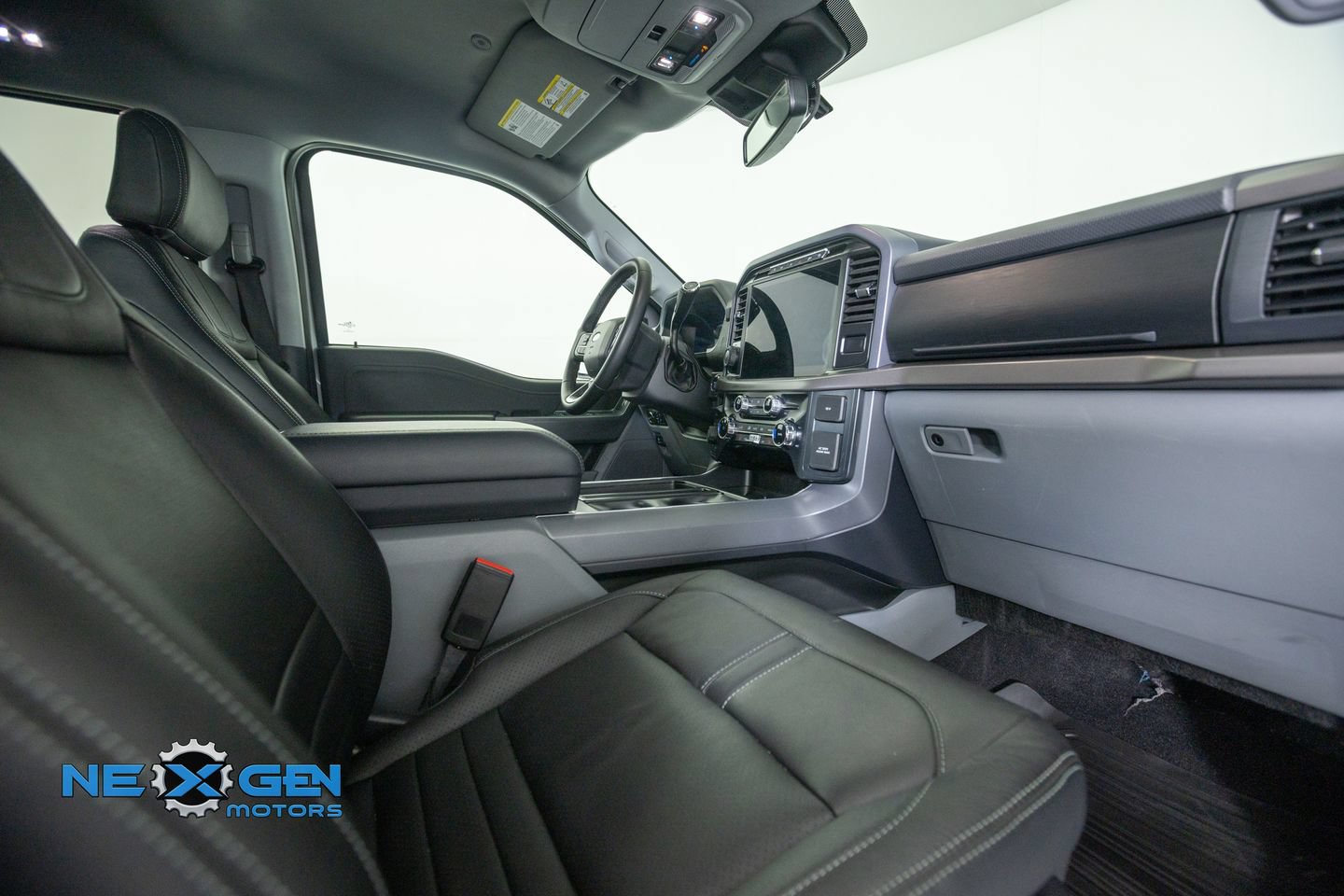 Used 2024 Ford F150 XLT w/ Equipment Group 302A MID AWD/4WD image 44