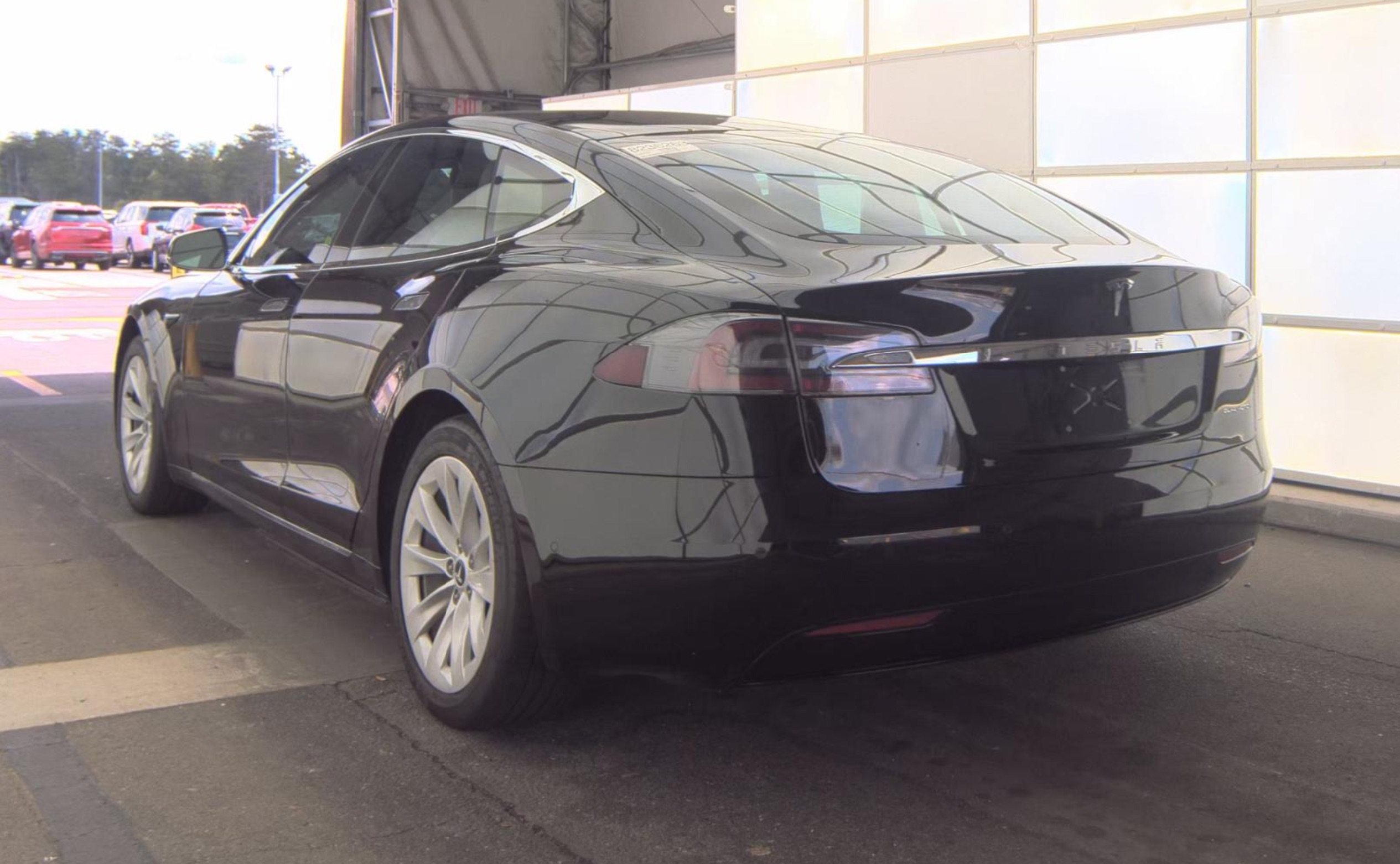Used 2020 Tesla Model S Long Range Plus AWD/4WD image 4