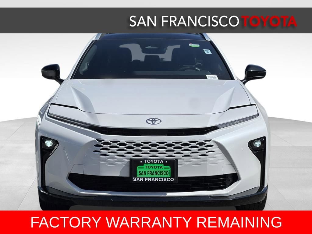 Certified 2025 Toyota Crown Signia image 8