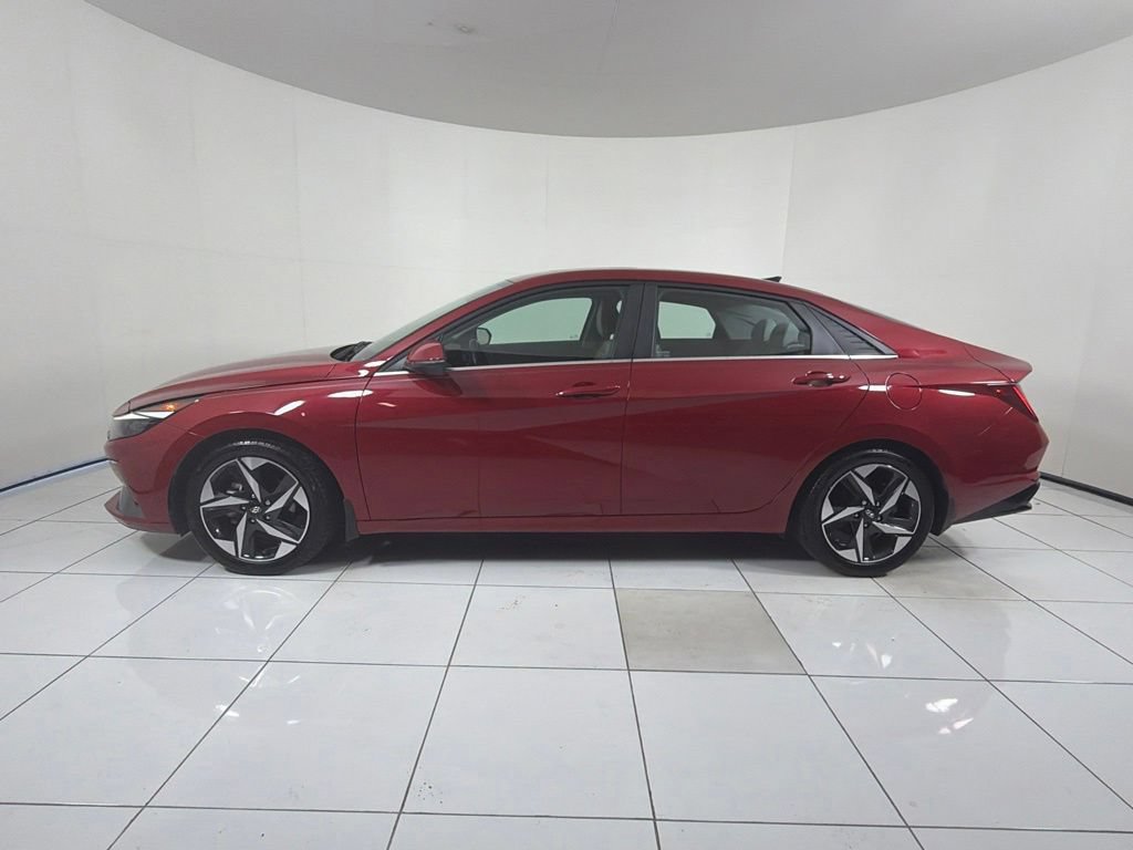 Used 2023 Hyundai Elantra Limited FWD image 8