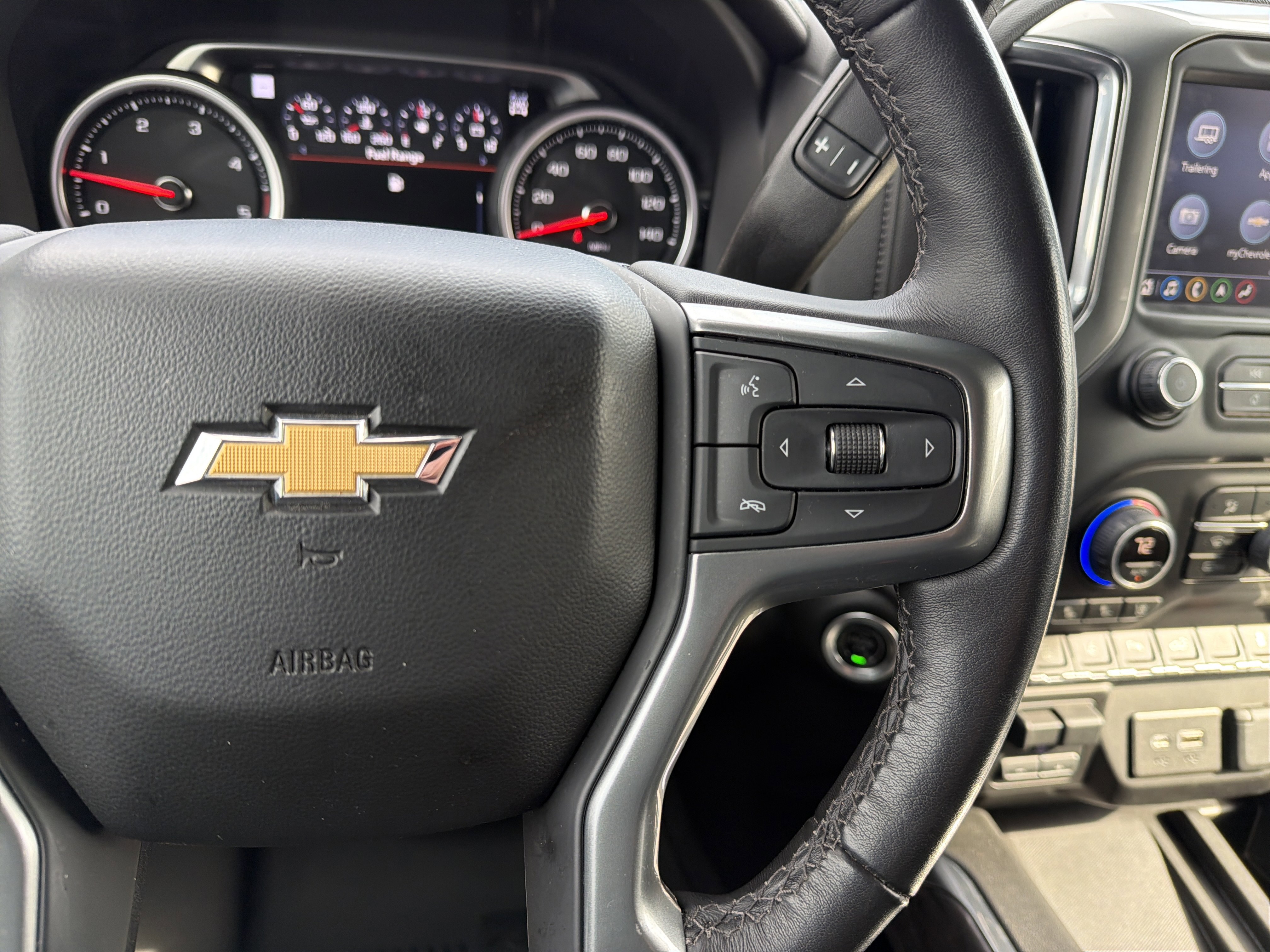 Used 2022 Chevrolet Silverado 2500 LTZ w/ LTZ Premium Package image 20