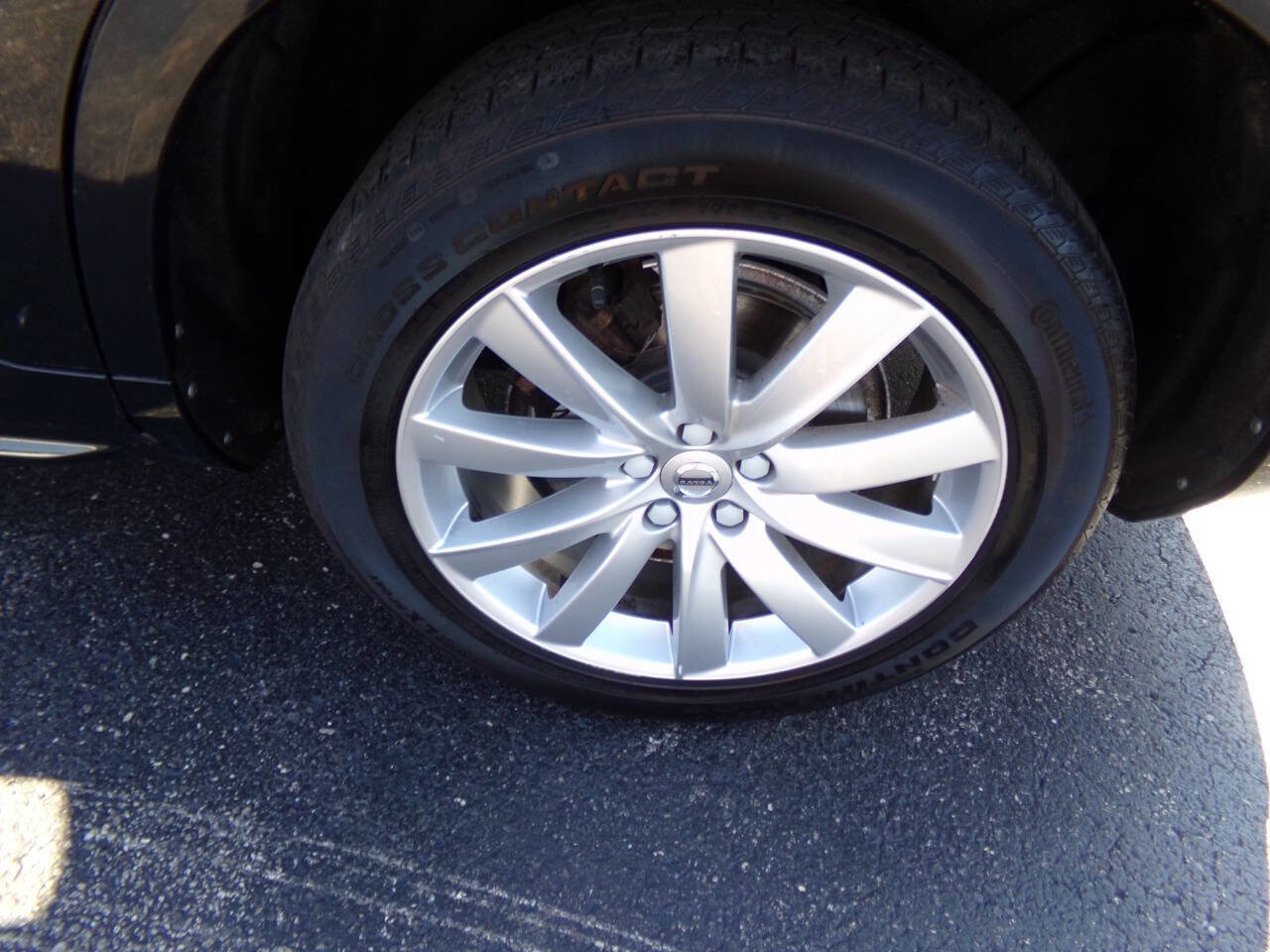 Used 2016 Volvo XC90 T6 Momentum w/ Momentum Plus Package image 39