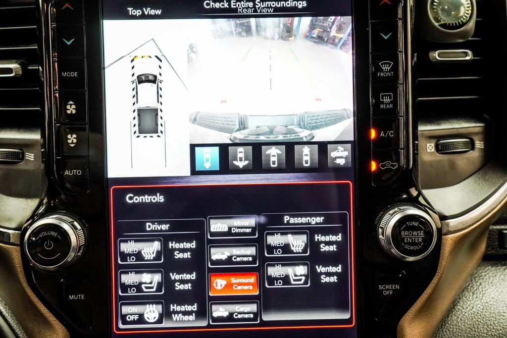 Used 2019 RAM 3500 Laramie w/ Black Appearance Package AWD/4WD image 34