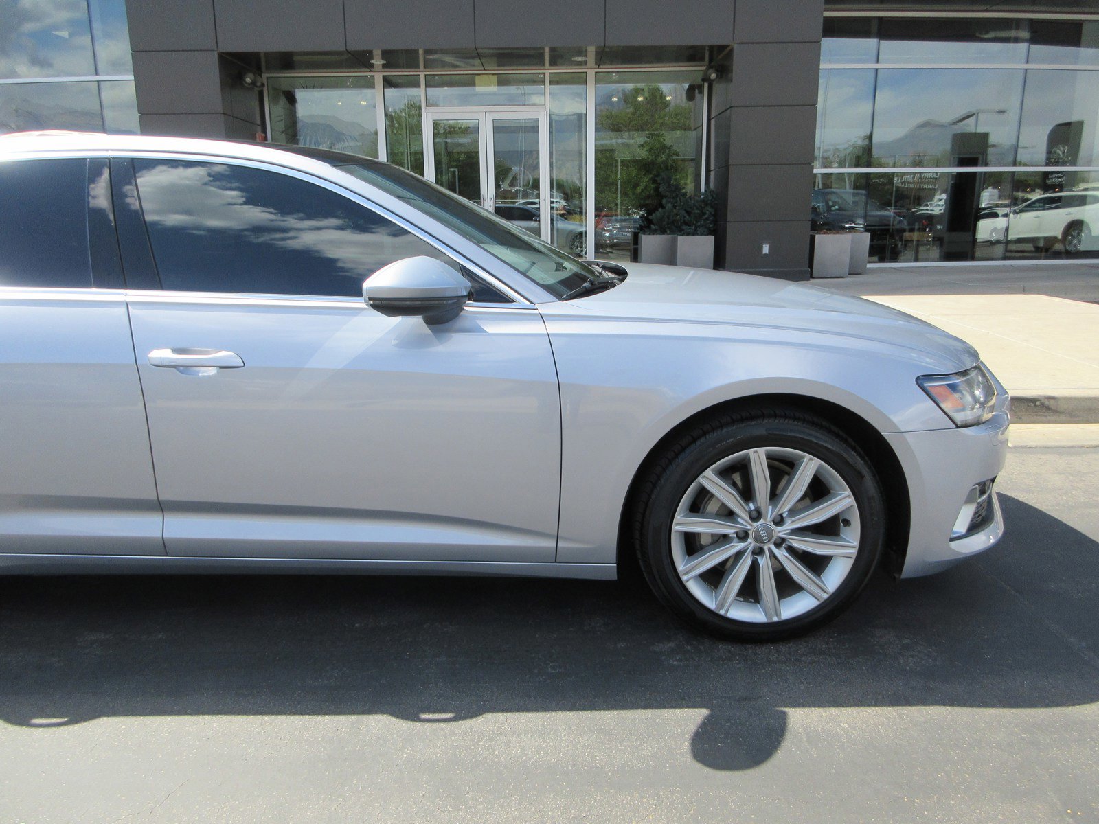 Used 2019 Audi A6 2.0T Premium w/ Convenience Package image 13