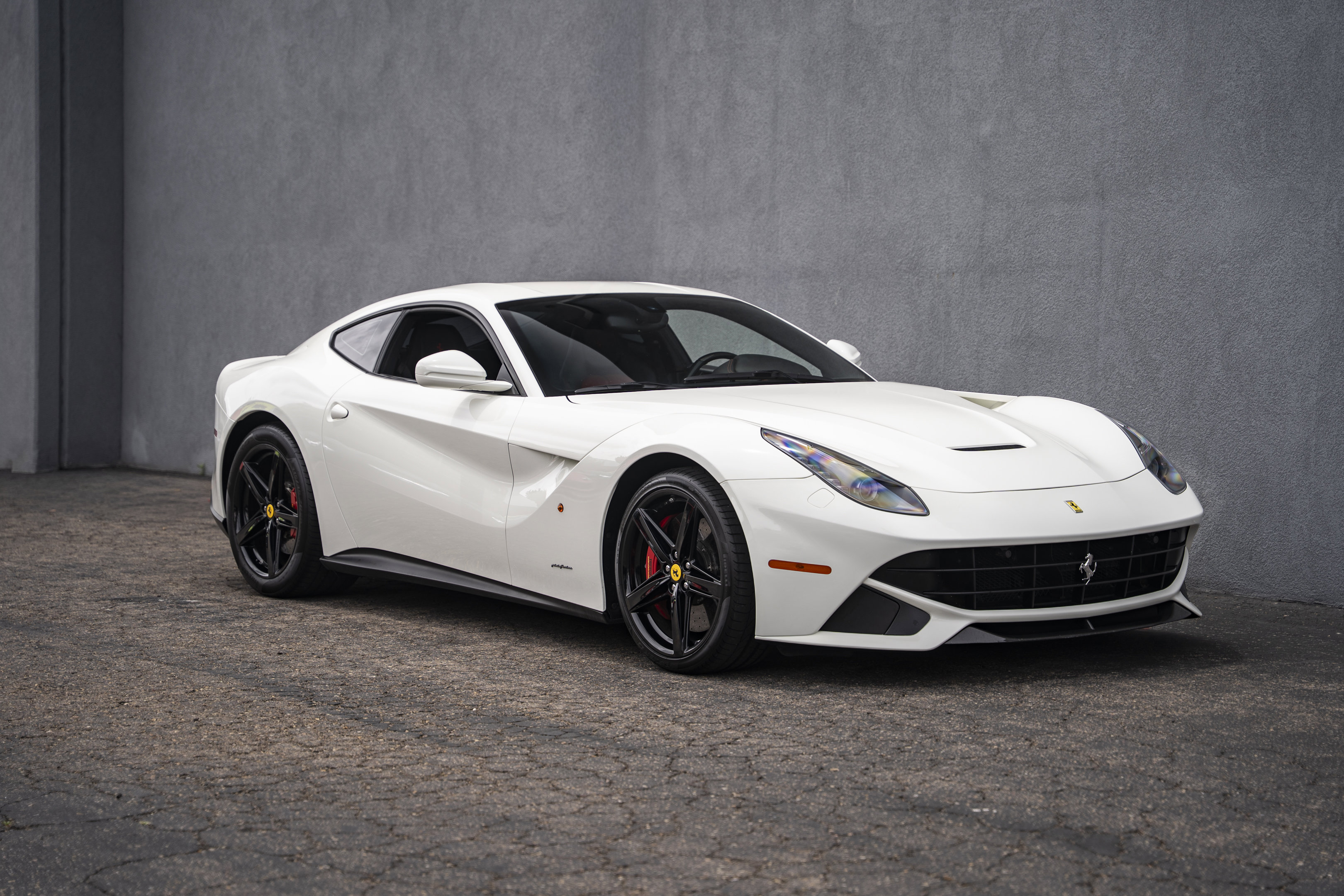Certified 2015 Ferrari F12 Berlinetta RWD image 7