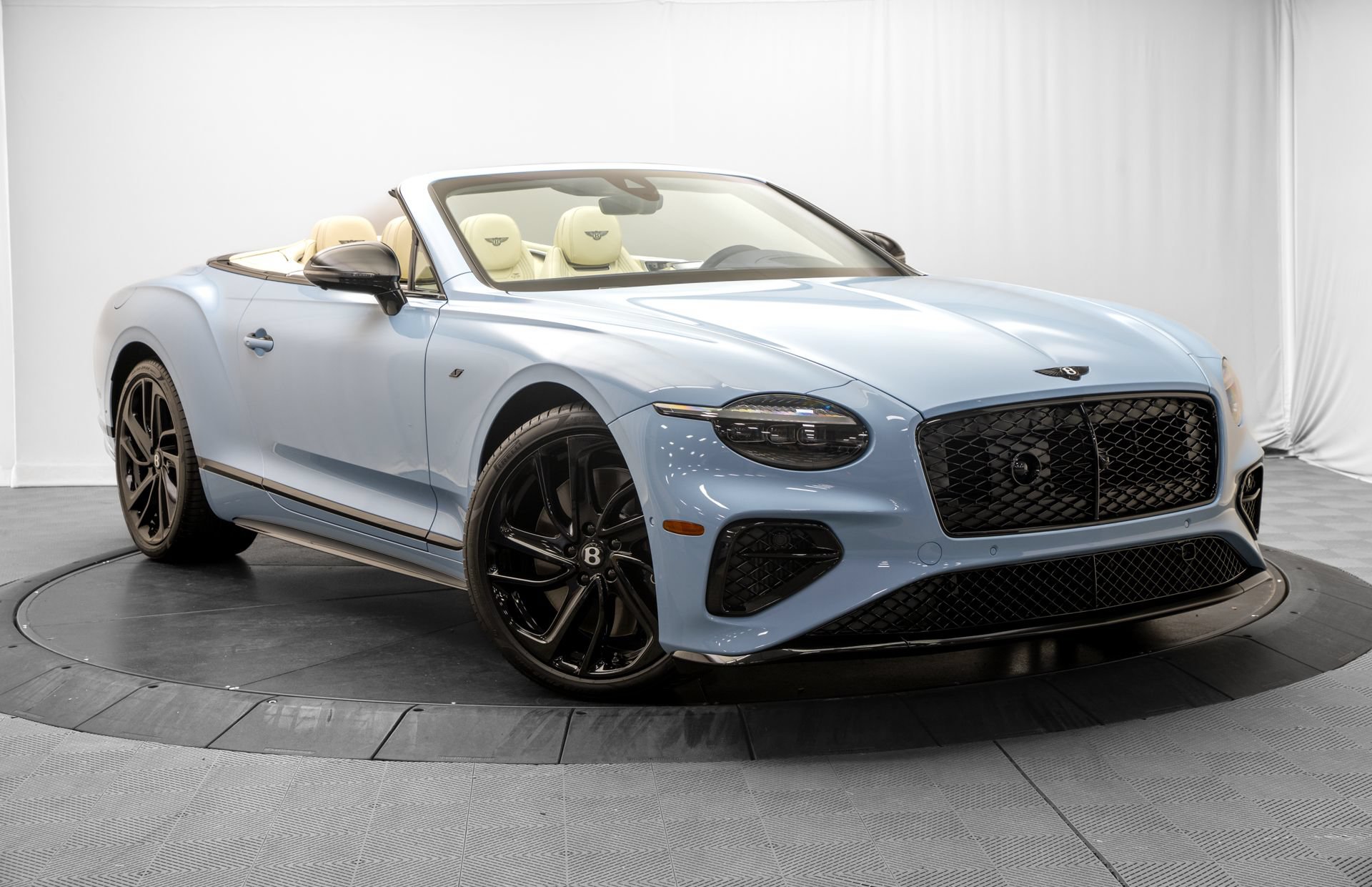 New 2026 Bentley Continental GT AWD/4WD 360° Tour