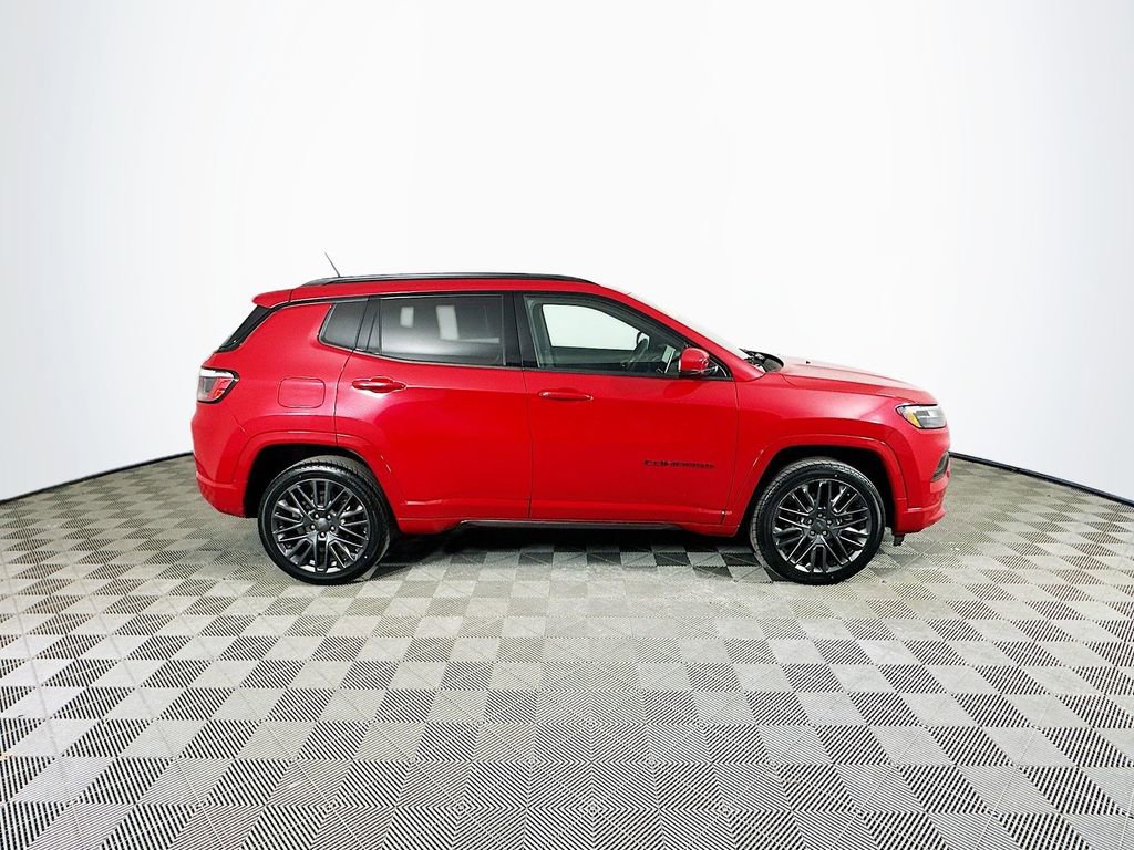 Certified 2023 Jeep Compass Limited image 14