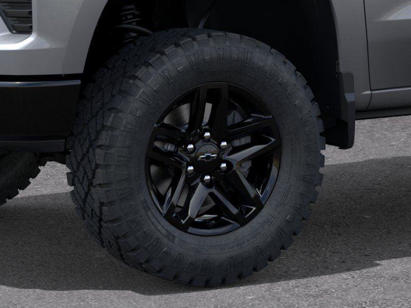 New 2026 Chevrolet Silverado 1500 Custom Trail Boss w/ LPO, Dark Essentials Package AWD/4WD image 9