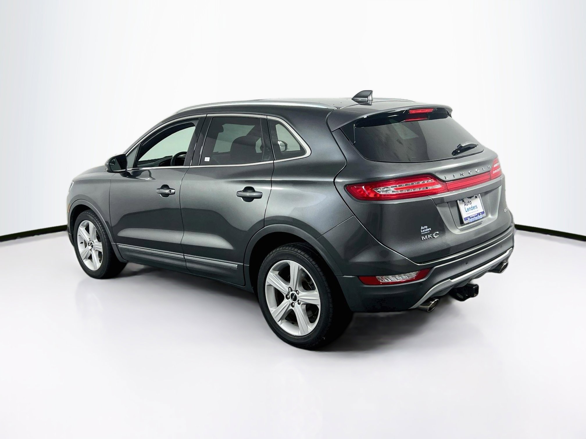 Used 2017 Lincoln MKC Premiere image 7