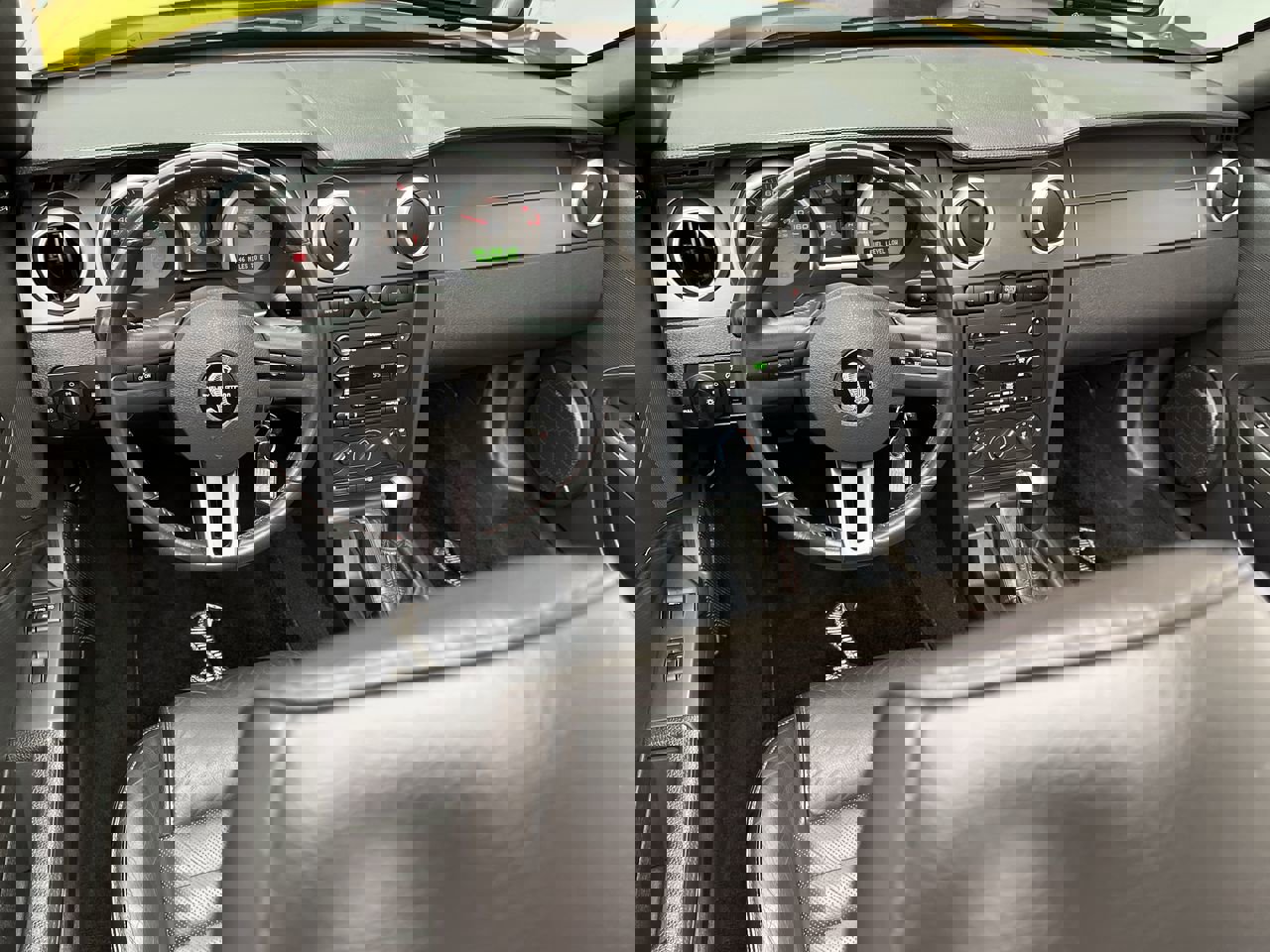 Used 2007 Ford Mustang Shelby GT500 image 4