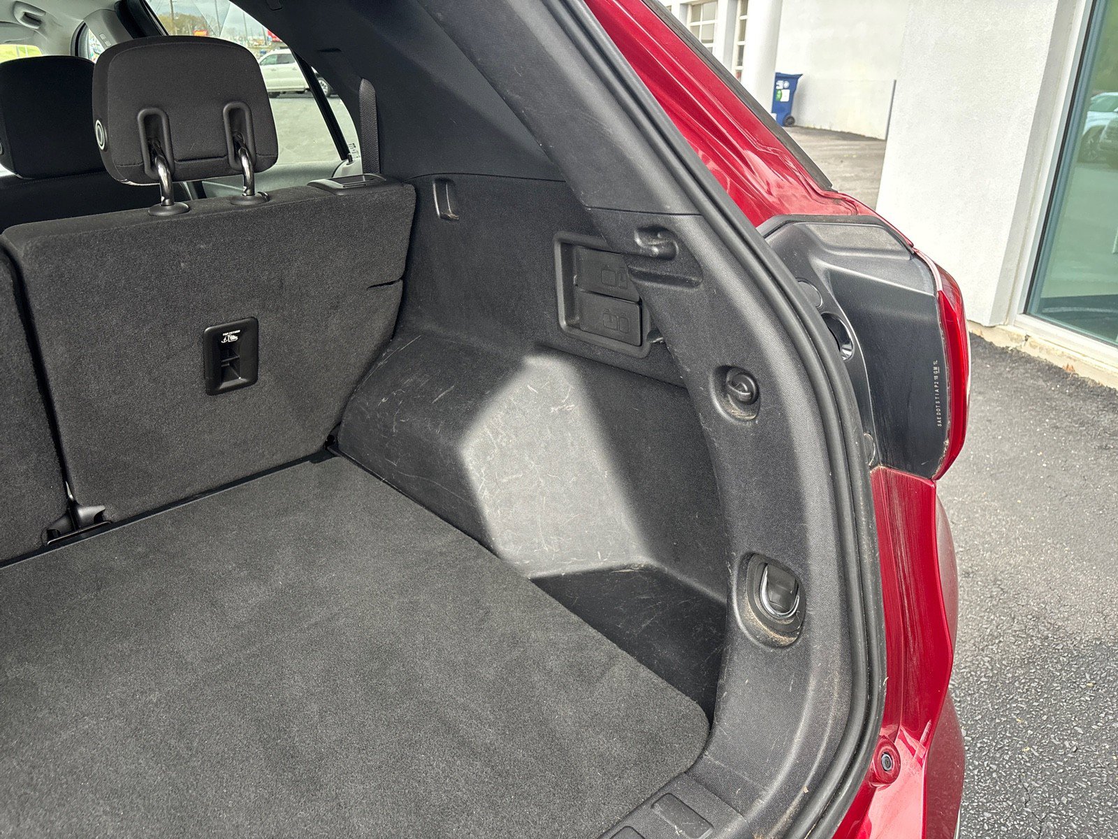 Used 2018 Chevrolet Equinox LT image 49