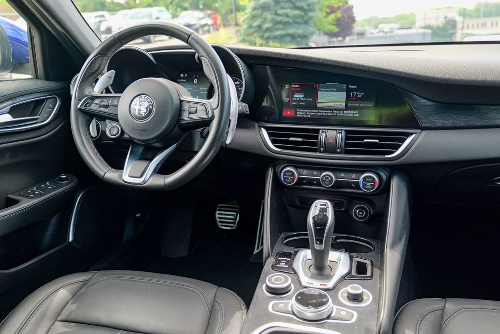 Used 2023 Alfa Romeo Giulia Sprint AWD/4WD image 40