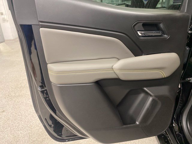 New 2026 Chevrolet Colorado ZR2 w/ Technology Package AWD/4WD image 27