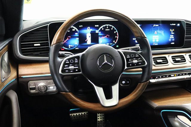 Used 2022 Mercedes-Benz GLS 580 4MATIC image 24