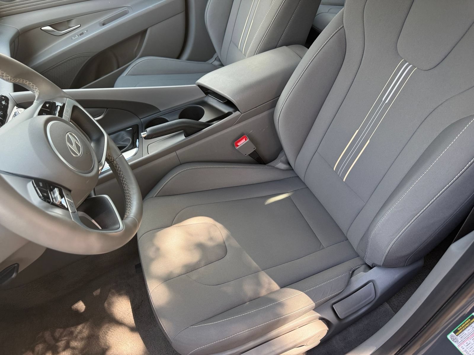 Used 2026 Hyundai Elantra Sport FWD image 35
