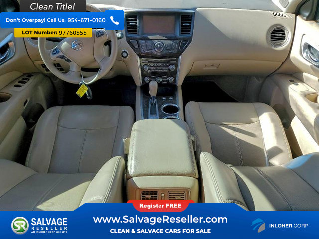 Used 2015 Nissan Pathfinder Platinum w/ Cargo Package image 11
