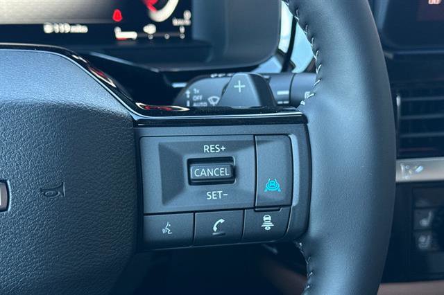 New 2026 Nissan Pathfinder Platinum image 28