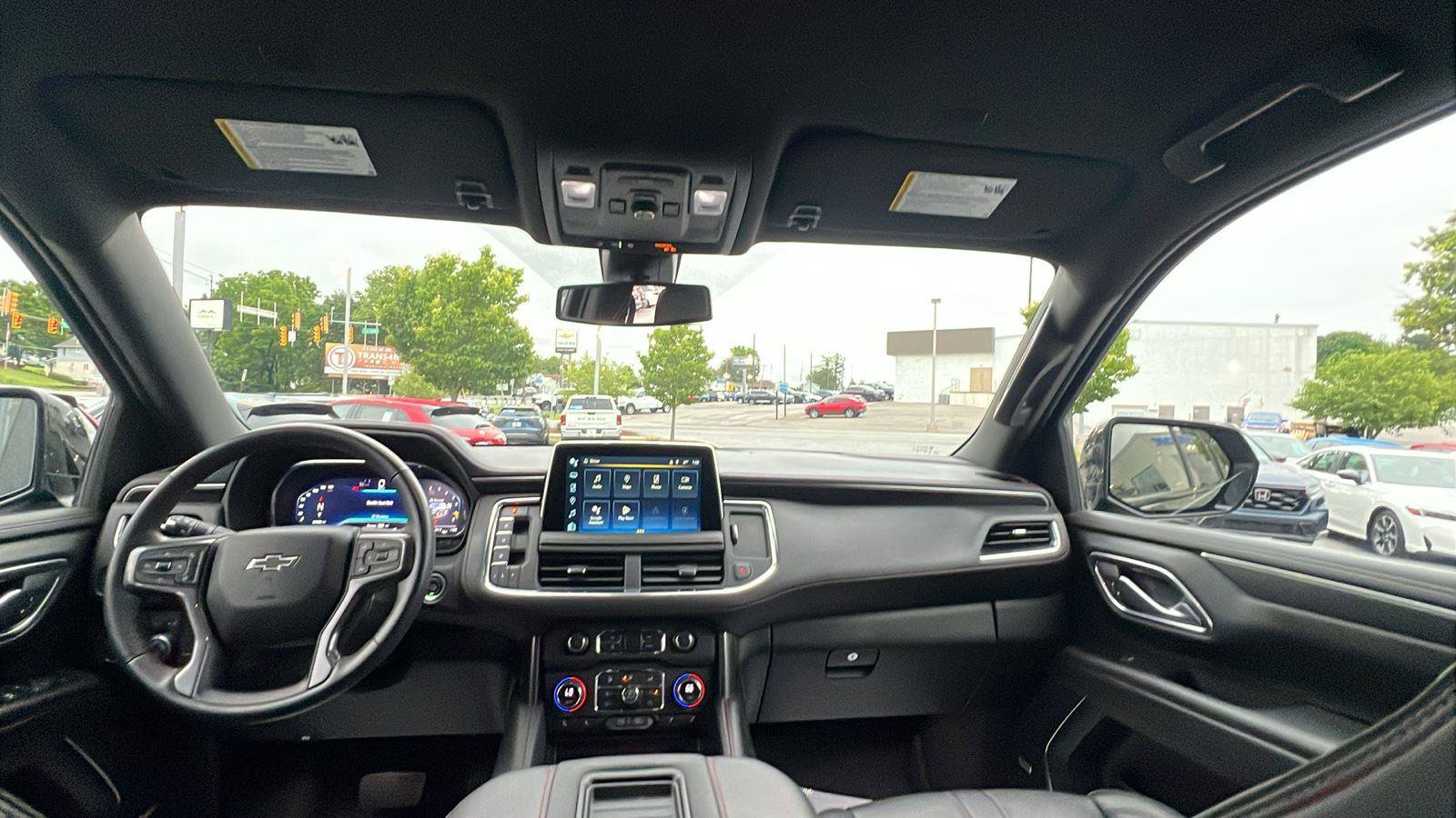 Used 2022 Chevrolet Tahoe RST w/ Luxury Package AWD/4WD image 20
