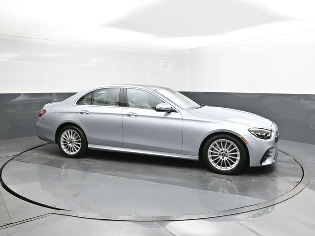 Used 2022 Mercedes-Benz E 350 Sedan image 17