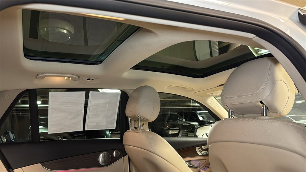 Used 2020 Mercedes-Benz GLC 300 4MATIC image 14