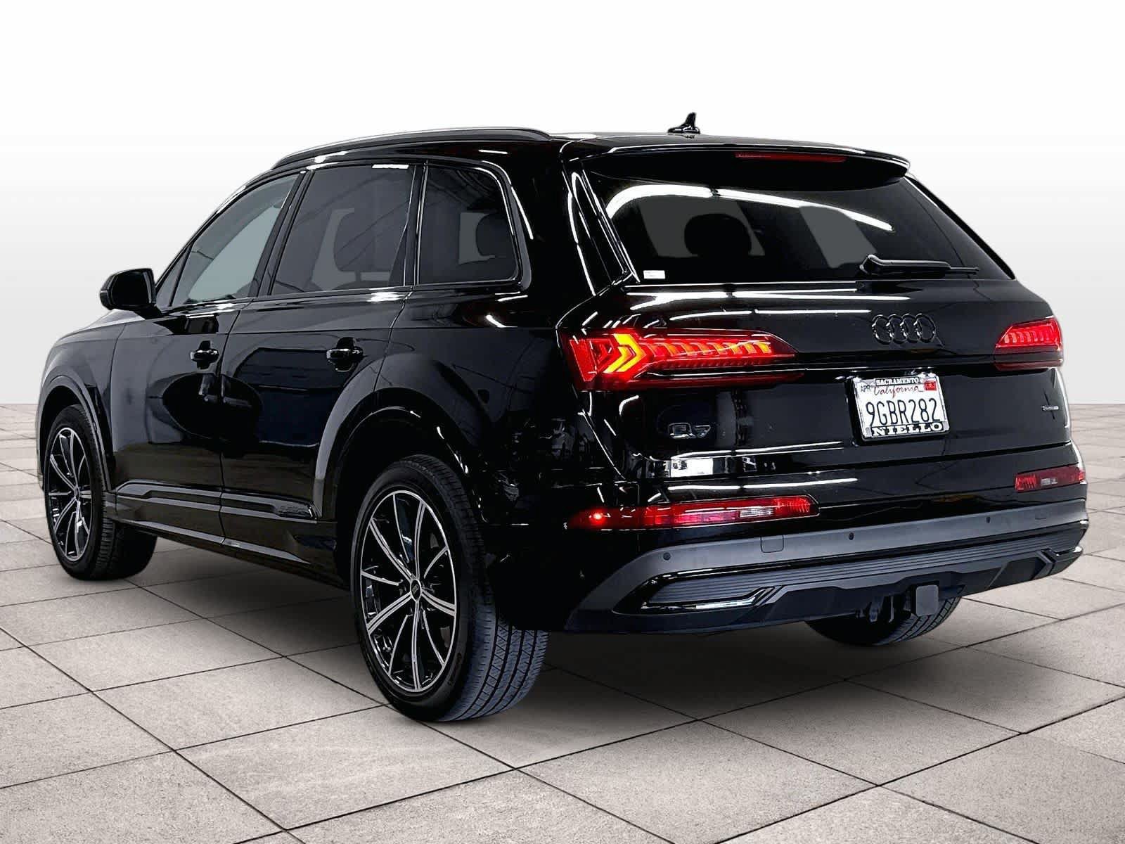 Used 2023 Audi Q7 3.0T Premium Plus w/ Premium Plus Package AWD/4WD image 14