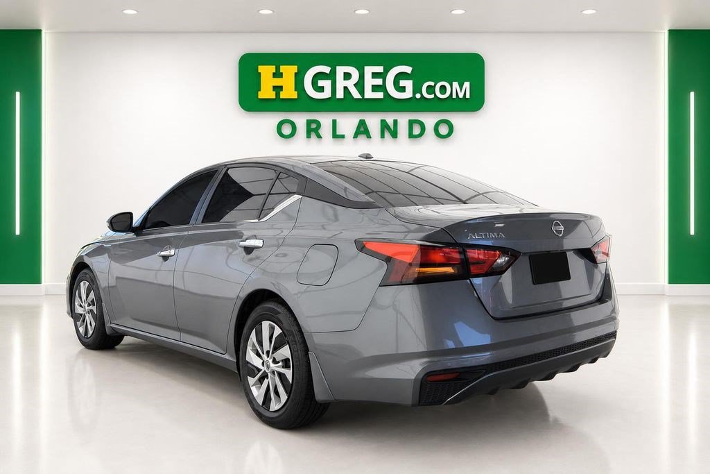 Used 2023 Nissan Altima 2.5 S FWD image 2