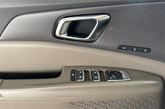 New 2026 Kia Carnival EX image 12