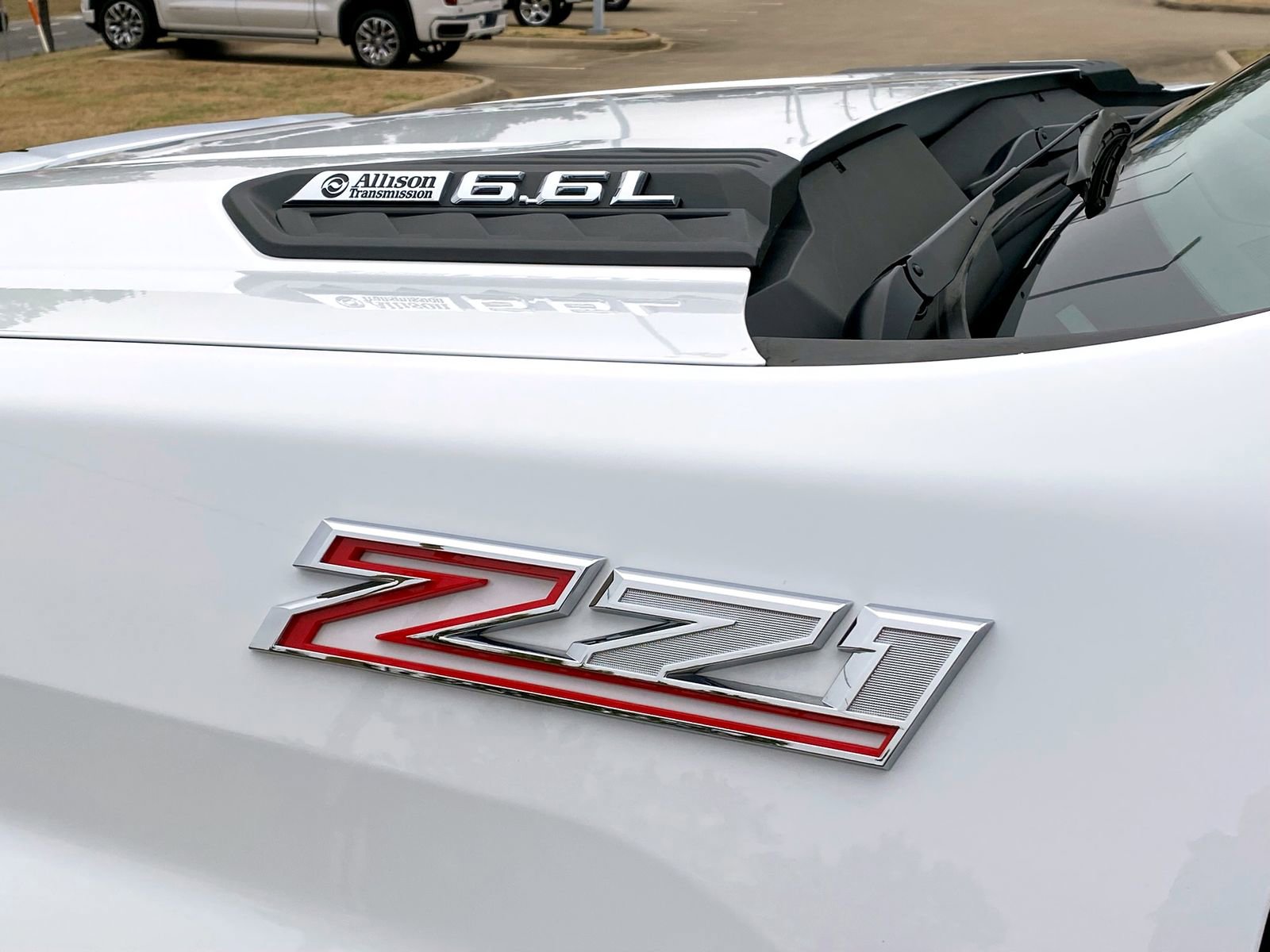 Used 2025 Chevrolet Silverado 2500 LTZ w/ LTZ Premium Package image 13