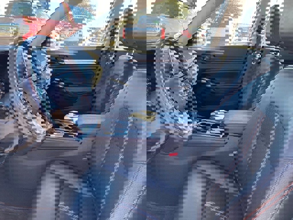 Used 2025 Nissan Altima 2.5 SR image 10