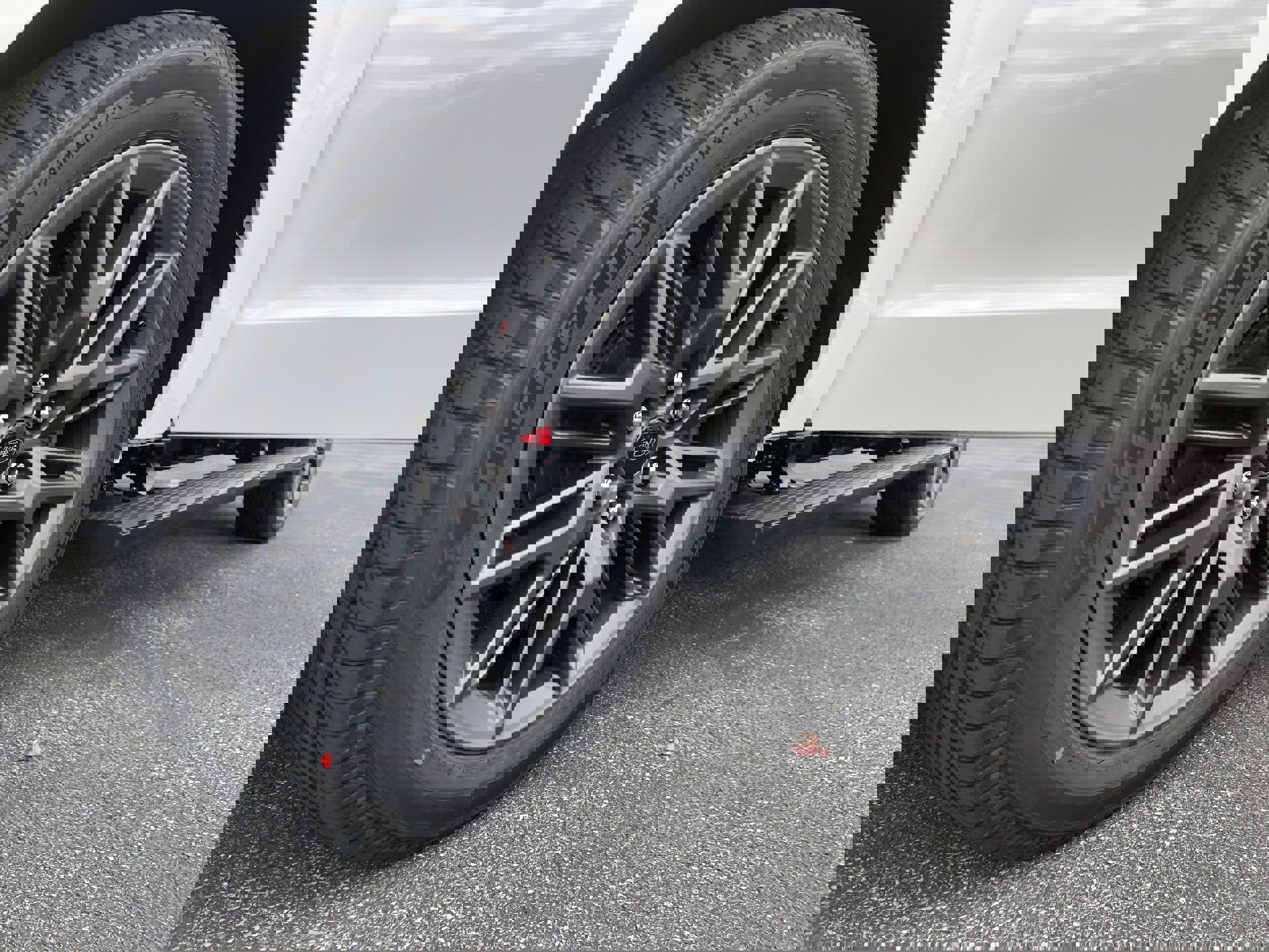 New 2025 Ford Expedition Platinum w/ Stealth Performance Package image 24