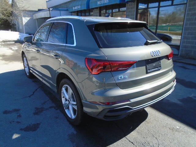 Used 2023 Audi Q3 2.0T Premium Plus w/ Premium Plus Package image 6