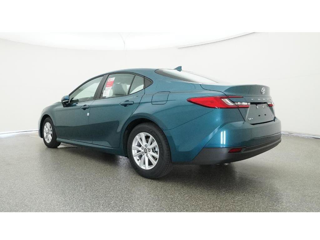 Used 2025 Toyota Camry LE FWD image 27
