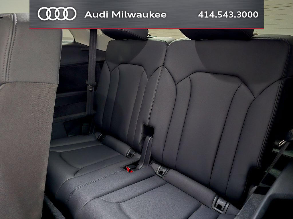 Used 2023 Audi Q7 2.0T Premium w/ Convenience Package AWD/4WD image 20
