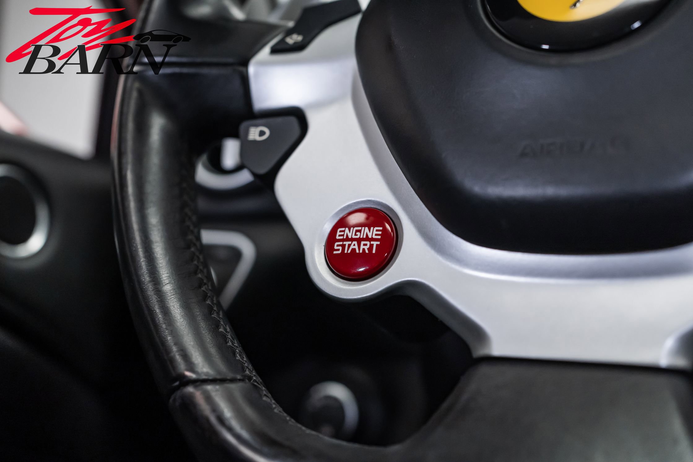Used 2016 Ferrari California T RWD image 40